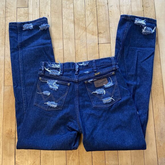 Wrangler Other - Wrangler Jeans Men’s 30x32 47 MWZ Regular Fit Heavily Distressed Dark Wash